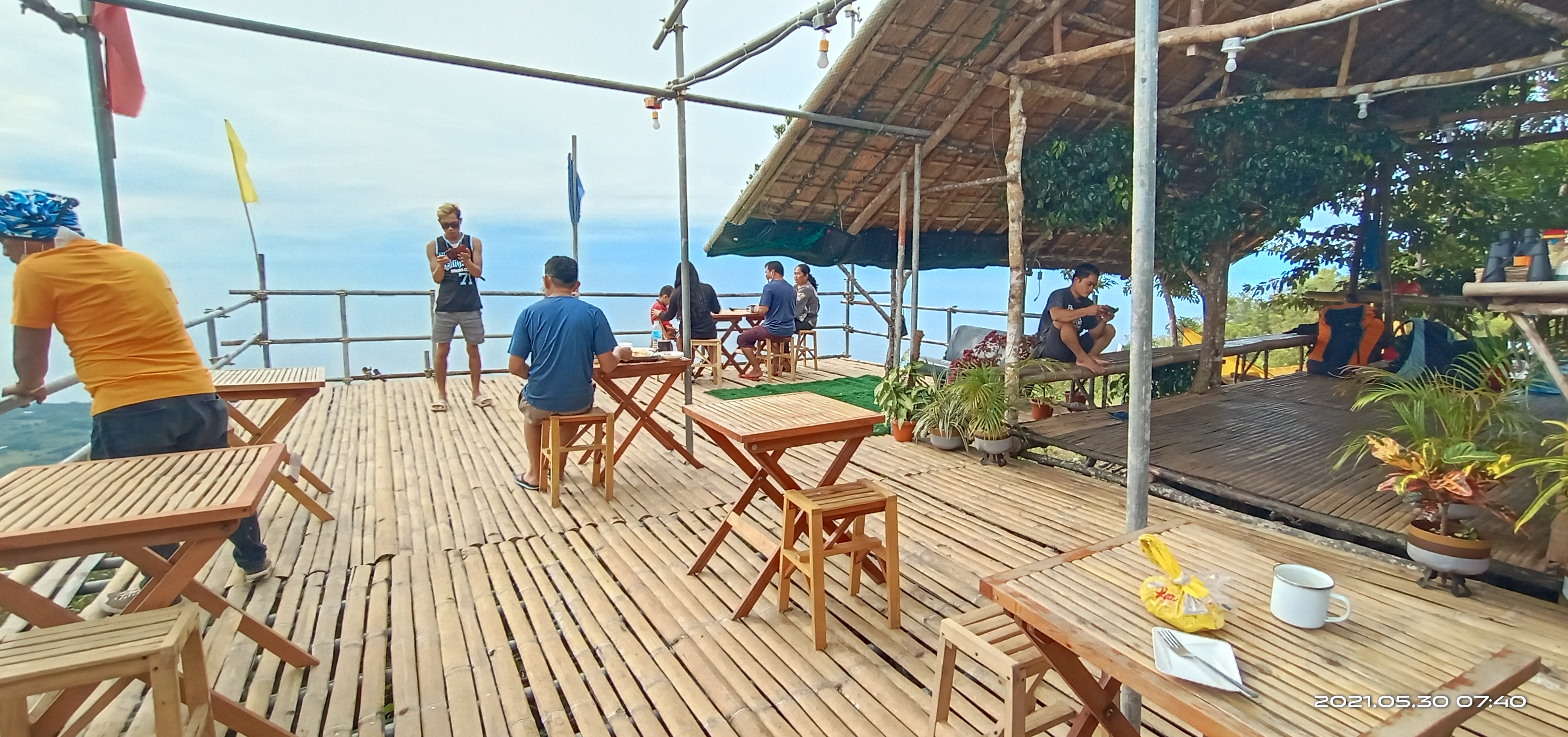 Cafe Viewing with Deck